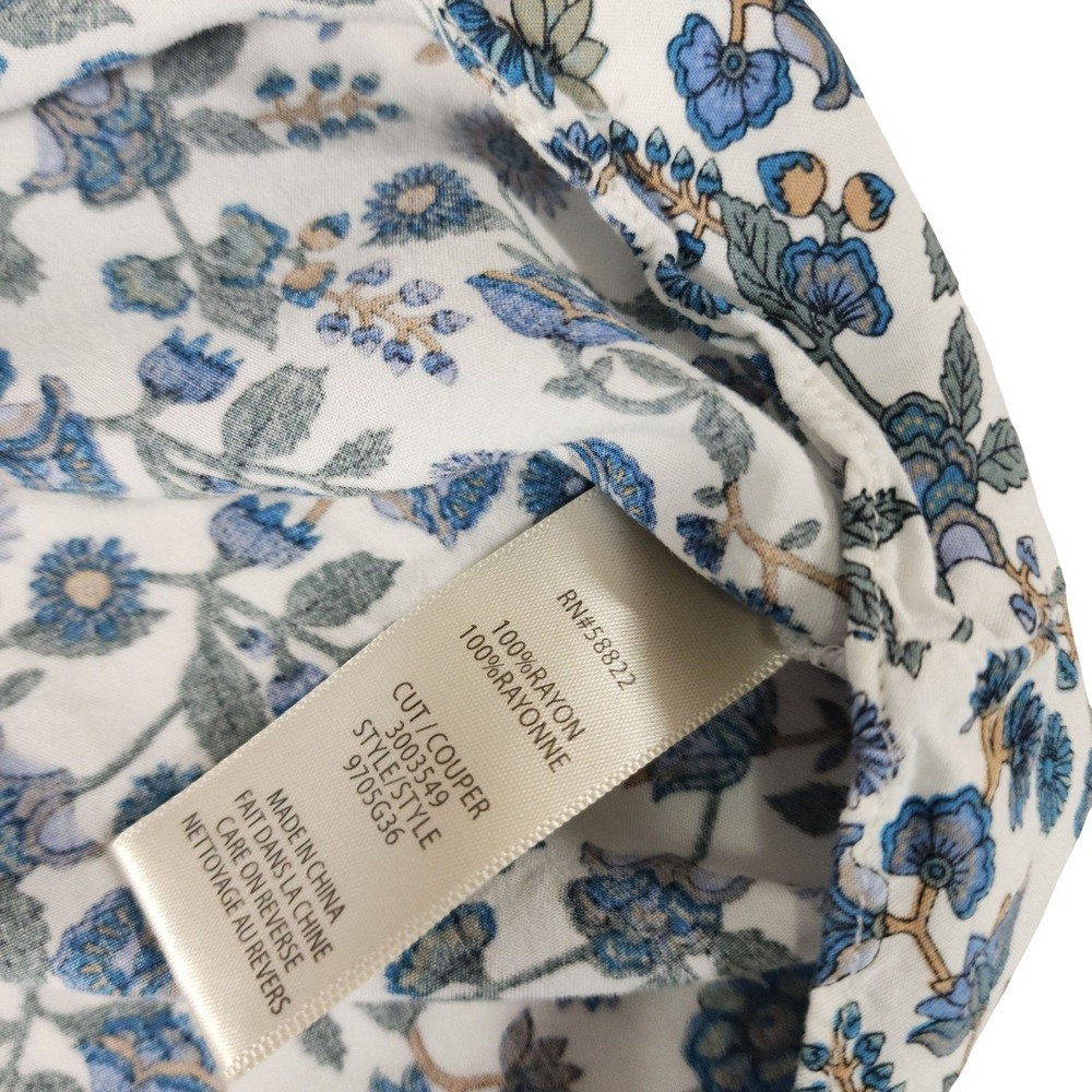 MAX STUDIO‎ Womens XS Floral Print V Neck Flutter Sleeve Blouse Top White Blue - Picture 8 of 8